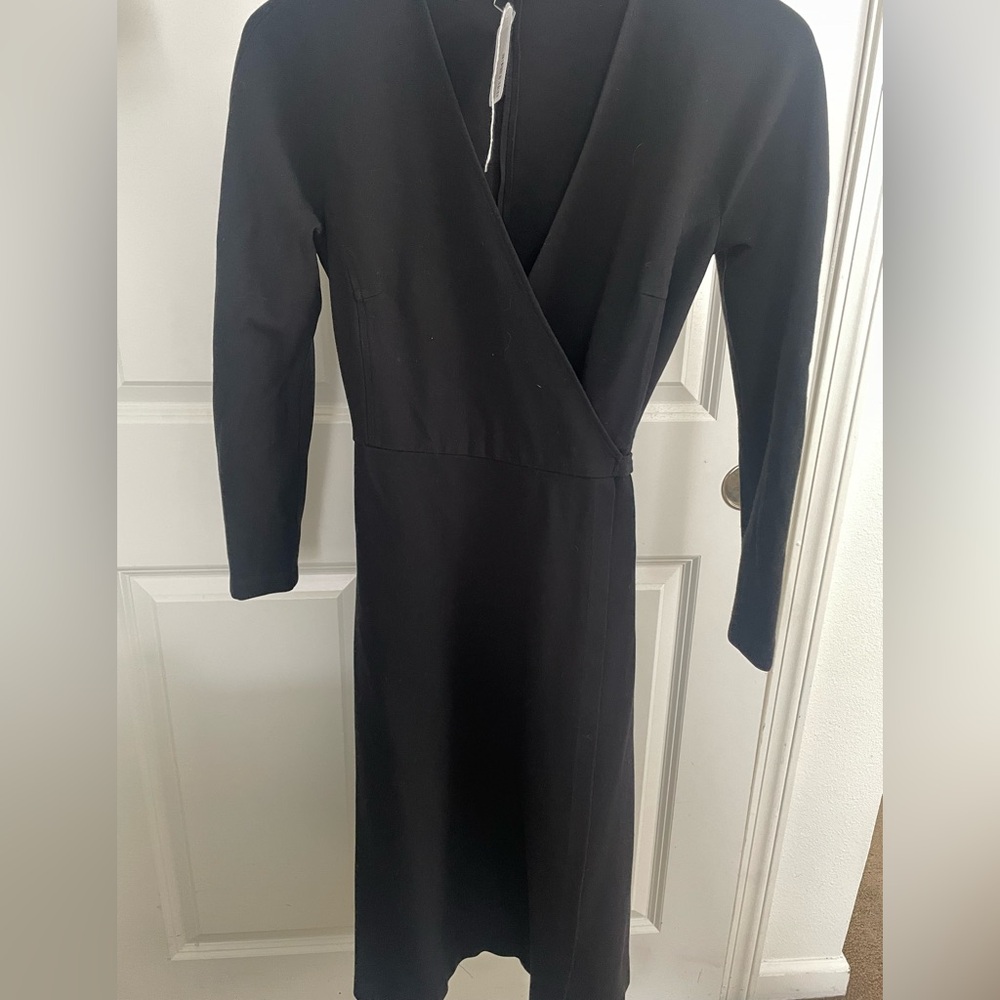 Fabulous Black Long-Sleeved Wrap Dress Italian Designer - Stretch Ponte - 40